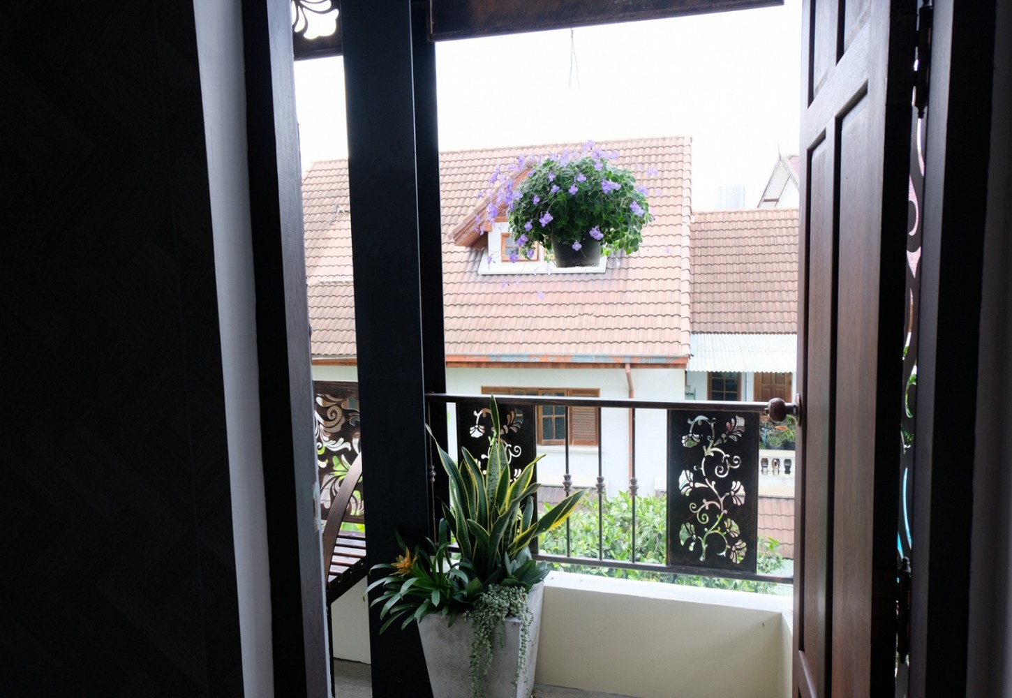 Superior With Balcony Room 
